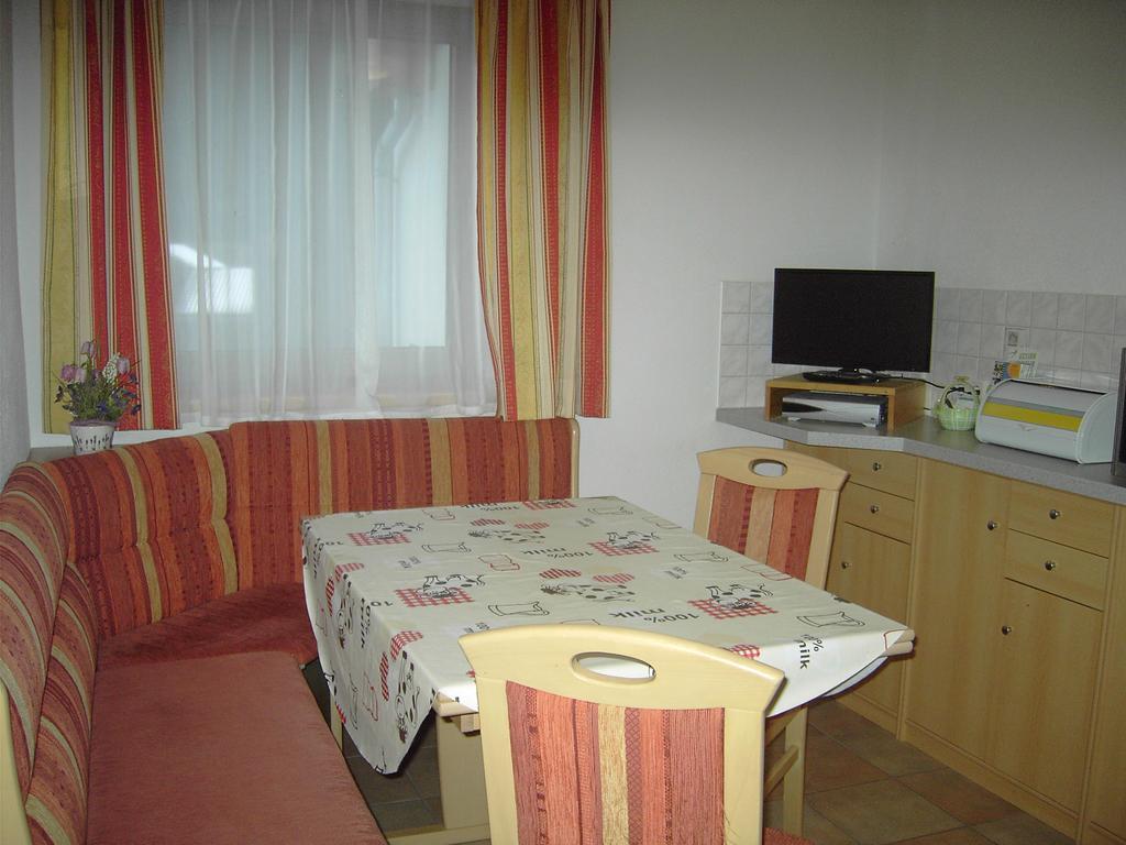 Luenerhof Guest House Neustift im Stubaital Luaran gambar