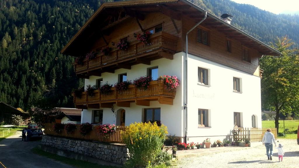Luenerhof Guest House Neustift im Stubaital Luaran gambar