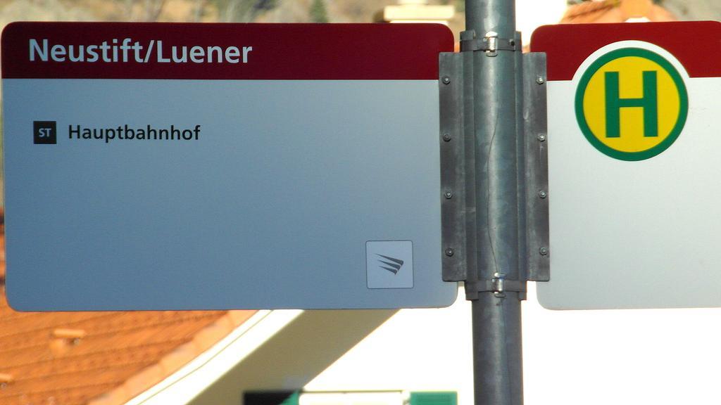 Luenerhof Guest House Neustift im Stubaital Luaran gambar